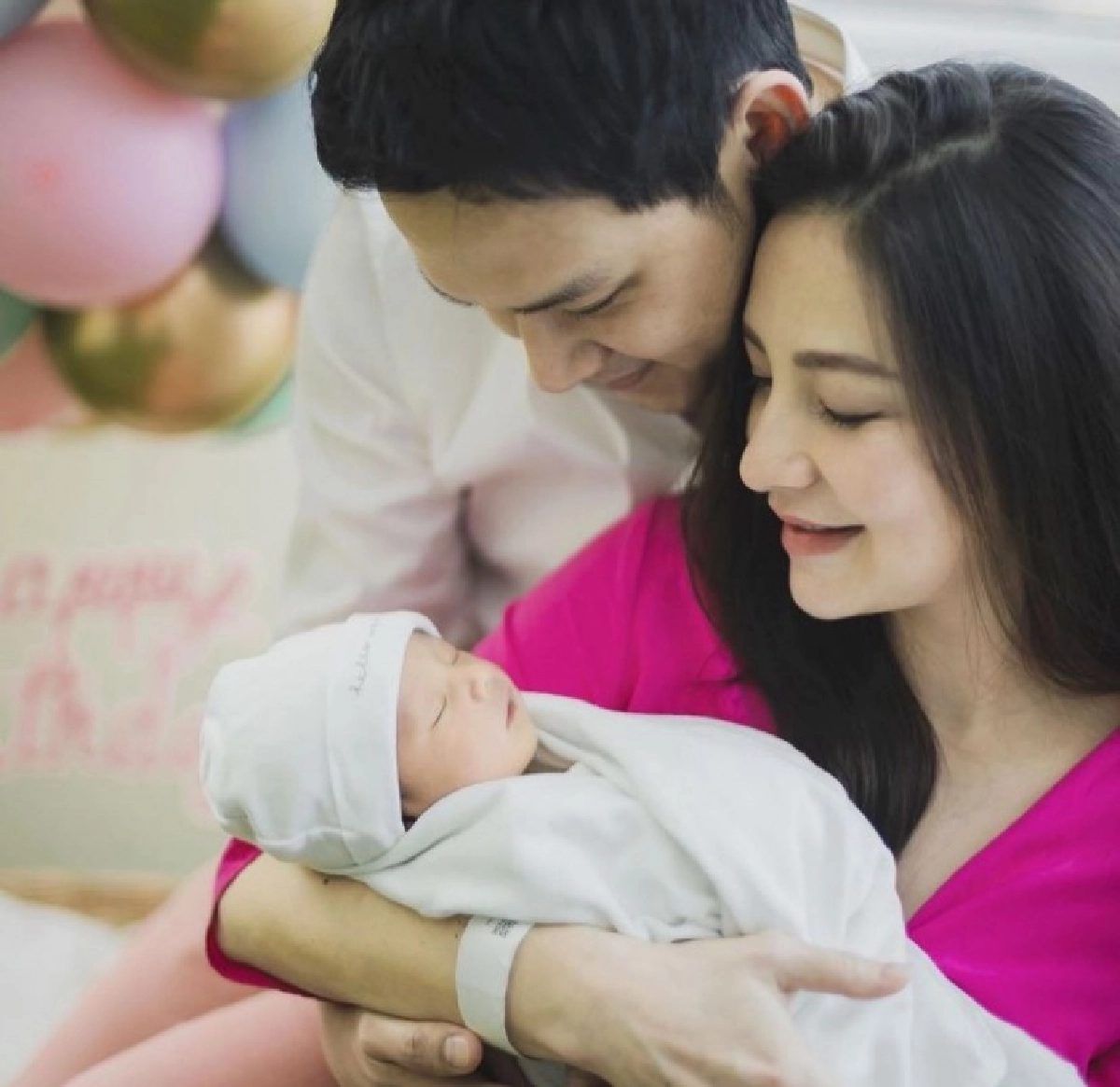 "นาตาลี" สุดดีใจได้เจอหน้าลูกสาว แชร์ประสบการณ์แม่ติดโควิค-19 ให้นมลูก 