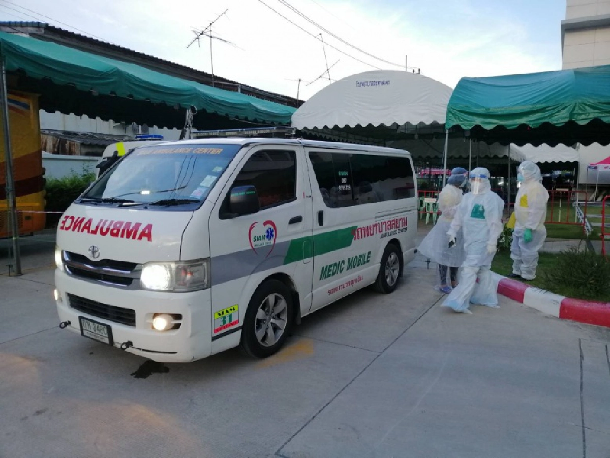 สพฉ.เร่งระดมรถพยาบาลสนับสนุนขนย้ายผู้ป่วยCOVID-19