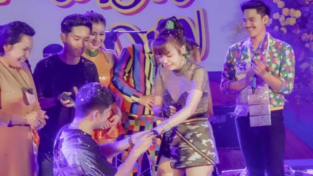 เนเงิน โพสต์ข้อความเจ็บจี๊ด \"เก็บความรักดีดีไว้ใช้กับคนดีดี\"