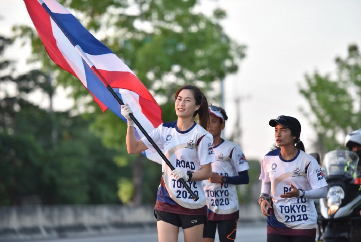 วิ่งธงชาติไทย รวมใจสู่ชัยชนะ  ผ่านวันที่ 25  จบเส้นทางเพชรบุรี 