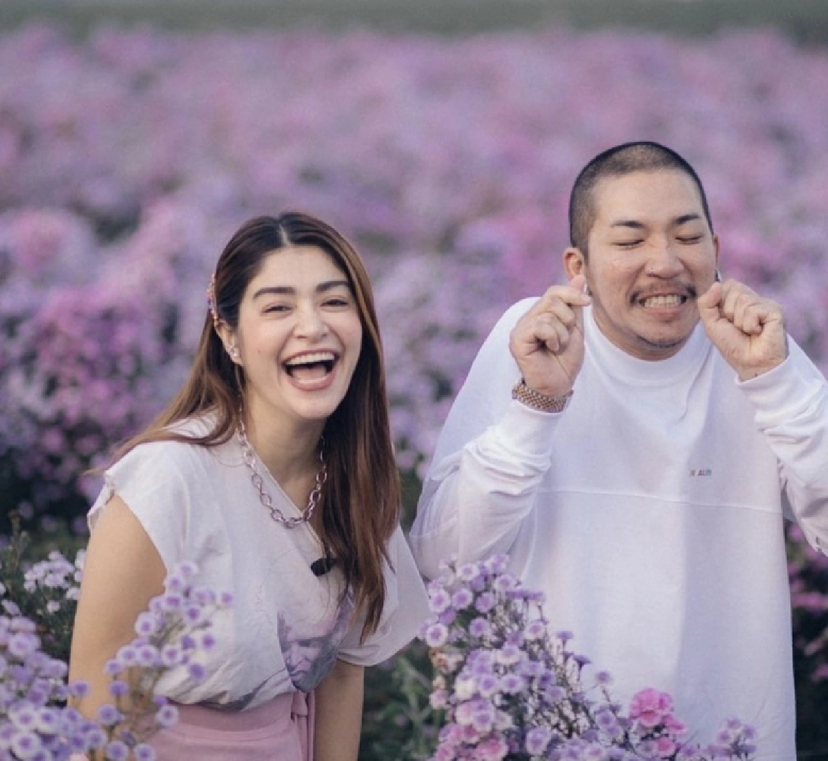 "แจง-แจ๊ส"สละรถตู้วง ช่วยผู้ป่วยโควิด-19 