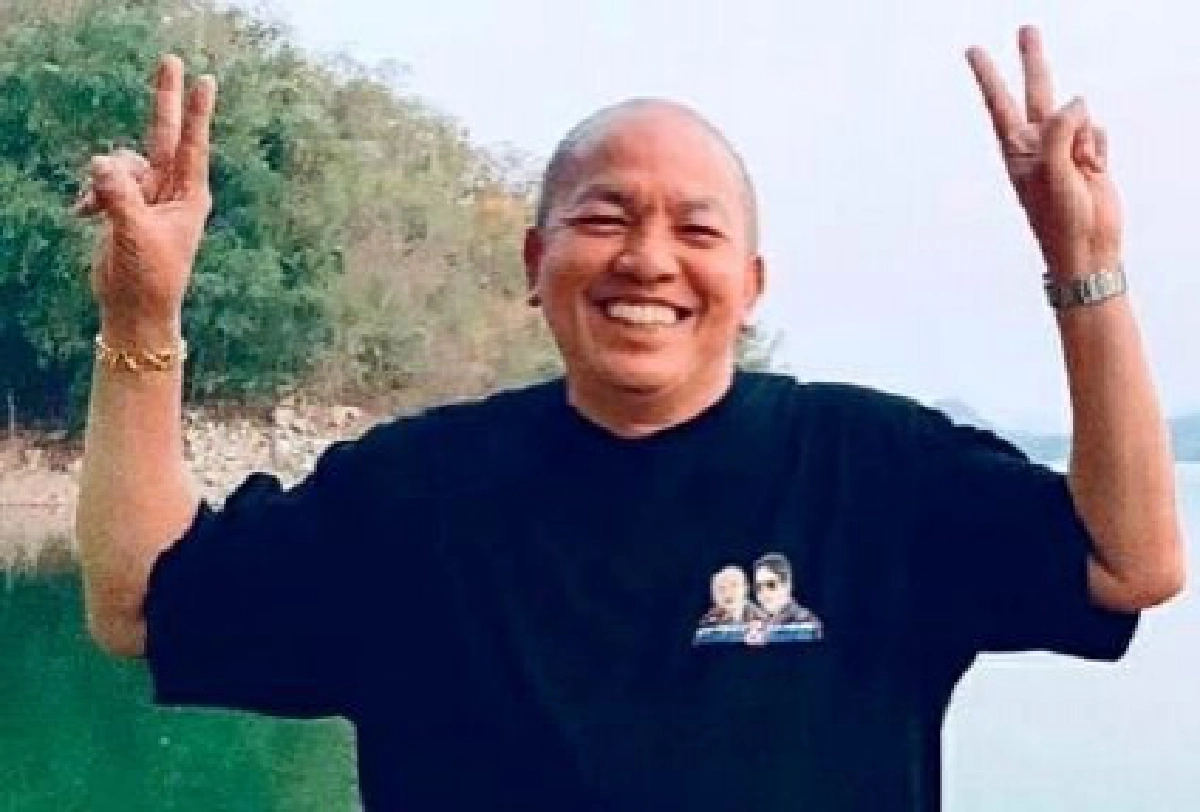 "บอล เชิญยิ้ม" โพสต์กราบขอโทษ หลังทัวร์ลง ปมรักษาน้าค่อม 