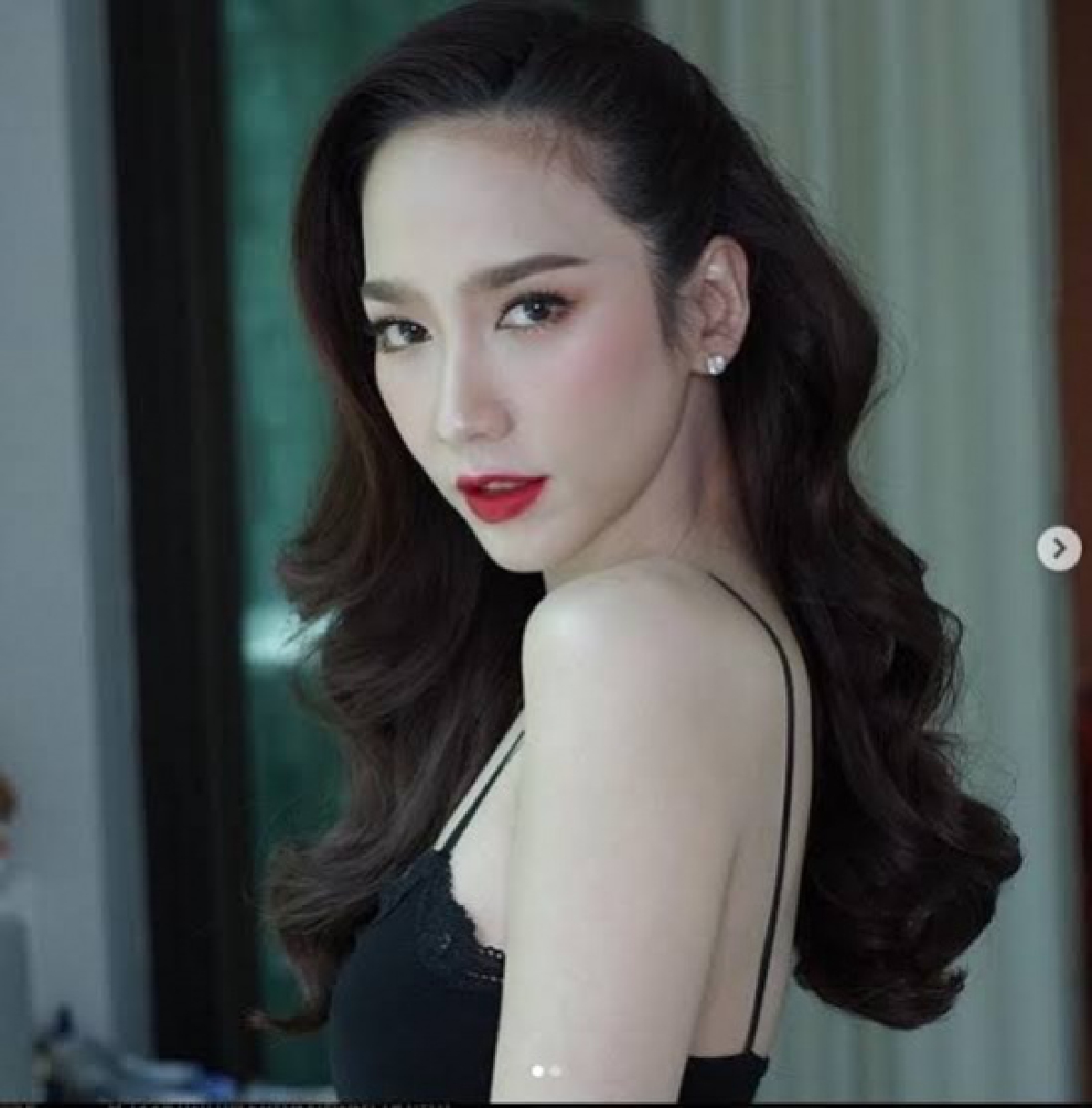 รายการ 91+ ภาพพื้นหลัง ทรงผมอั้ม พัชราภา สวยมาก