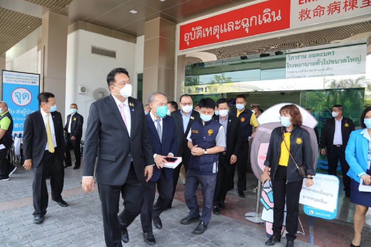 "สุชาติ" รัฐมนตรีว่าการกระทรวงแรงงาน รุกเปิดโครงการบูรณาตรวจคัดกรองโควิด-19 เพื่อผู้ประกันตน โรงพยาบาลวิภาราม อมตะนคร ชลบุรี