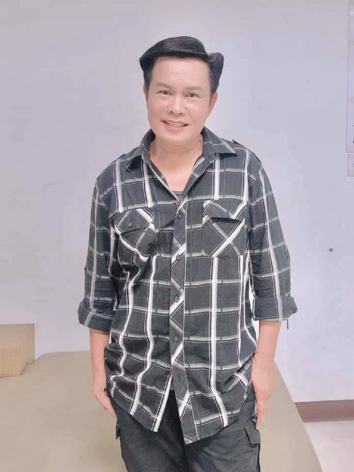 ส่องเลขเด็ด "มนต์สิทธิ์ คำสร้อย" โชว์ลอตเตอรี่ปึกใหญ่ 