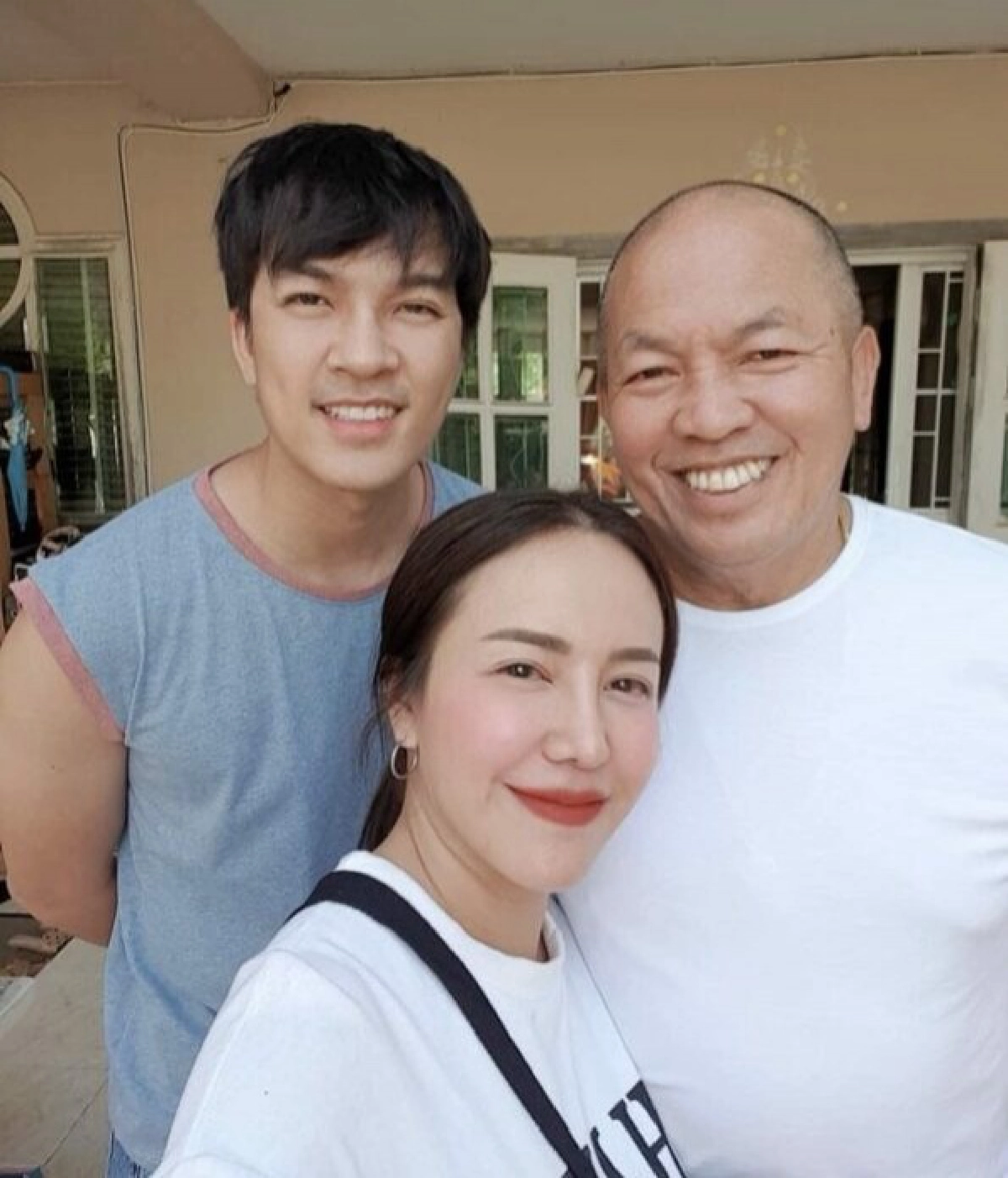  อัปเดตอาการ "น้าค่อม"  ปอด-ไต อักเสบ เฝ้าระวังค่าเหลืองในตับสูง 