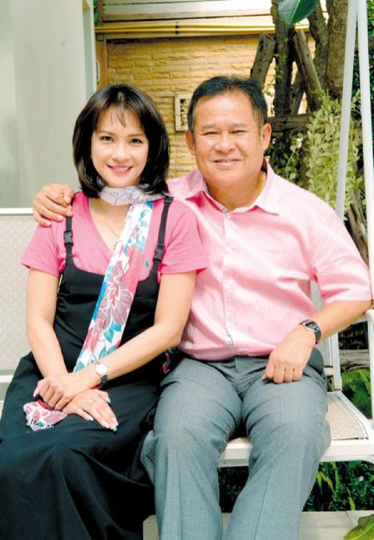 "เป็ด เชิญยิ้ม" เผยรักแรกทำผู้หญิงท้องจนพ่อหนีออกจากบ้าน