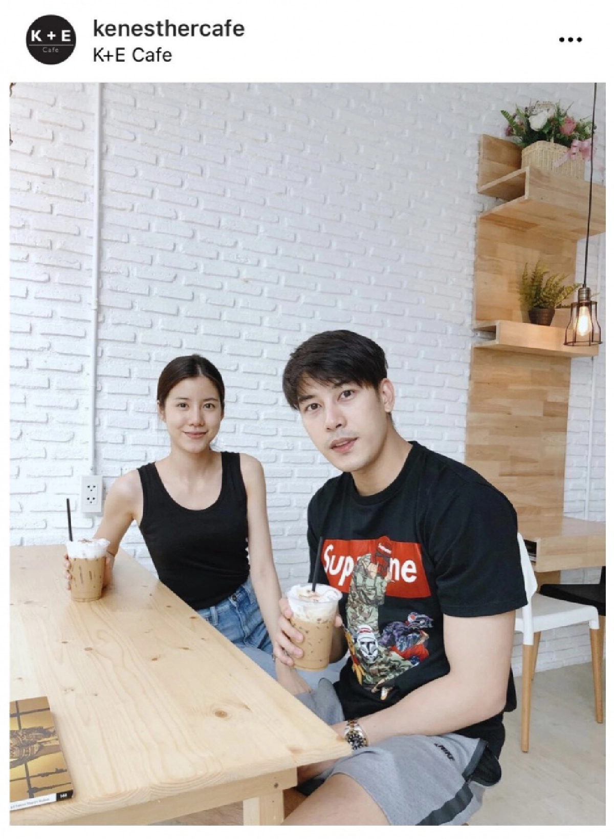 "เอสเธอร์" ประกาศปิดทำความสะอาดร้านคาเฟ่ หลังพบลูกค้าป่วยโควิดมาใช้บริการ