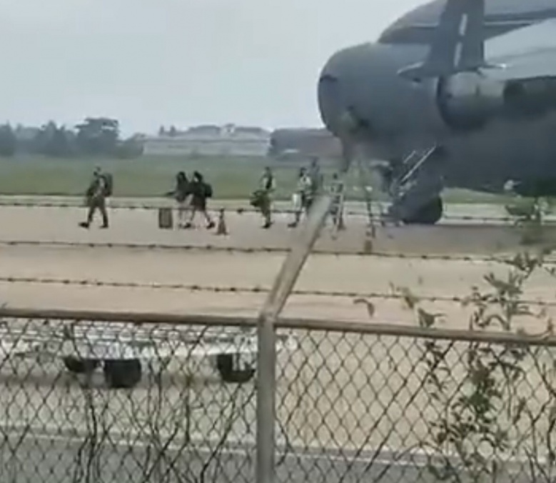 ฝ่าโควิด ทหารมะกันบุกลาว