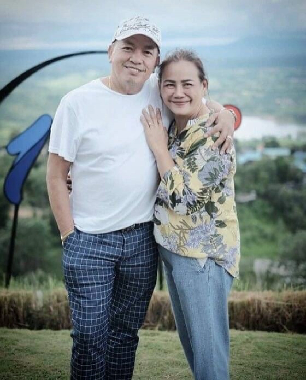 ย้อนชีวิตรักของ "น้าค่อม"  รักเดียวคือ "แม่เอ๋ ประภาศรี"