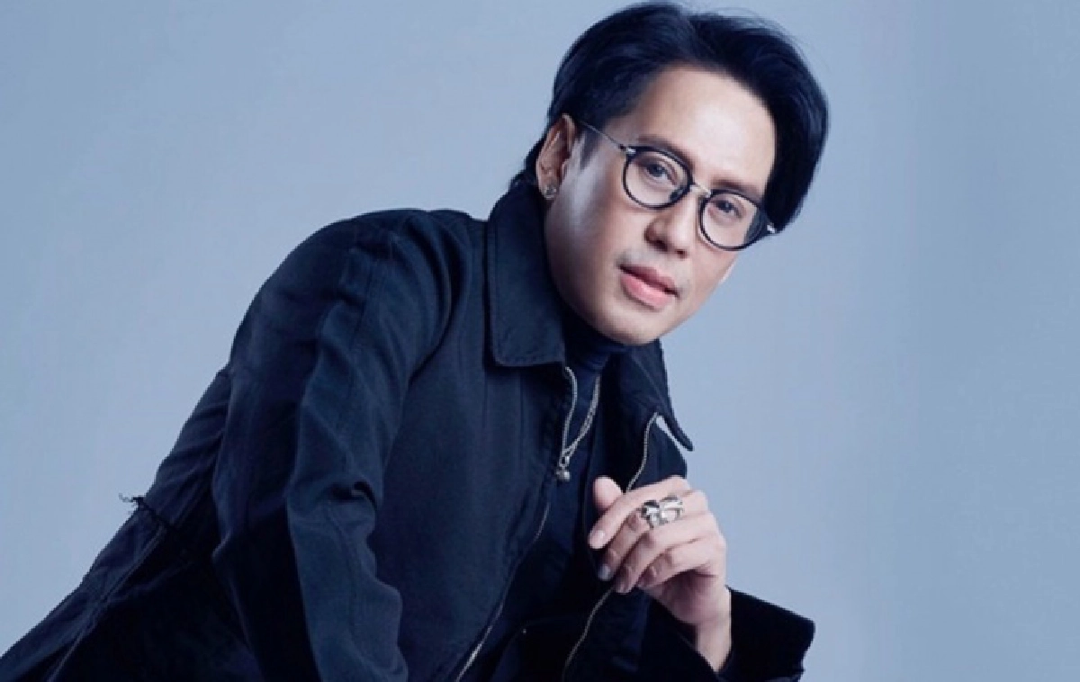  "เบิร์ด ธงไชย" เชิดชู "น้าค่อม" คือ ส่วนหนึ่งของความสำเร็จที่สร้างความสุขให้ผู้ชม