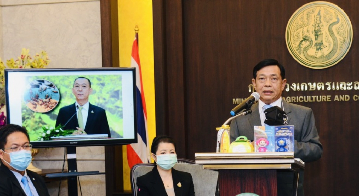 "เฉลิมชัย"สั่งทูตเกษตรเร่งผลักดันผลไม้ไทยช่วงเทศกาลวันแรงงานจีน จับมือททท.-คาร์ฟูรุกตลาดเซี่ยงไฮ้ไช้กลยุทธ์ไลฟ์สตรีมมิ่งตั้งเป้าขายทุเรียน5แสนลูกช่วงเทศกาลวันแรงงาน5เดือน5