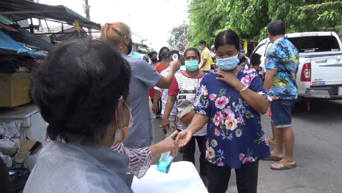 "ปชป." สงขลา เดินหน้าช่วยเหลือชาวชุมชนที่ได้รับผลกระทบจาก โควิด 19          