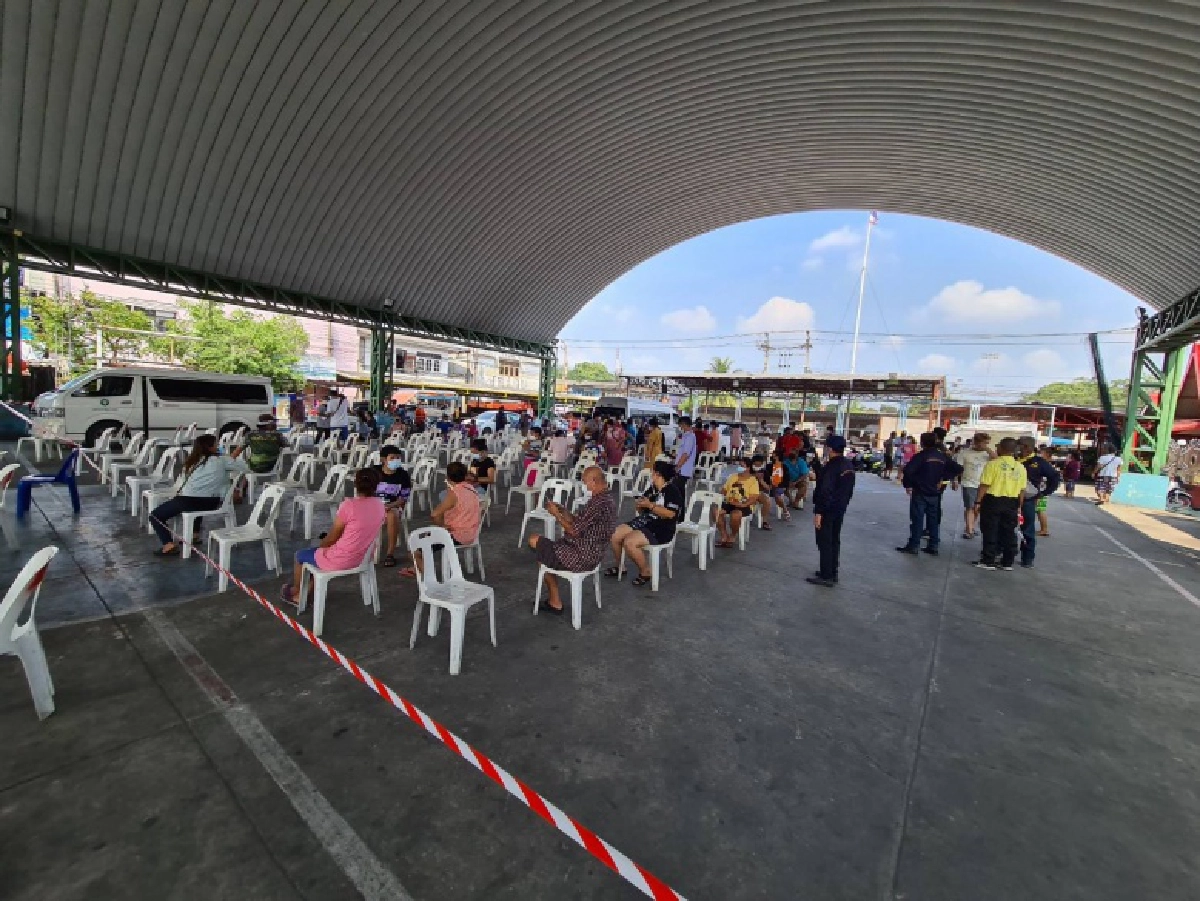 'การท่าเรือฯ' ประสานจัดพื้นที่รองรับการตรวจเชิงรุกหาเชื้อ COVID 19 ตามนโยบายรัฐบาลให้ชาวชุมชนคลองเตย