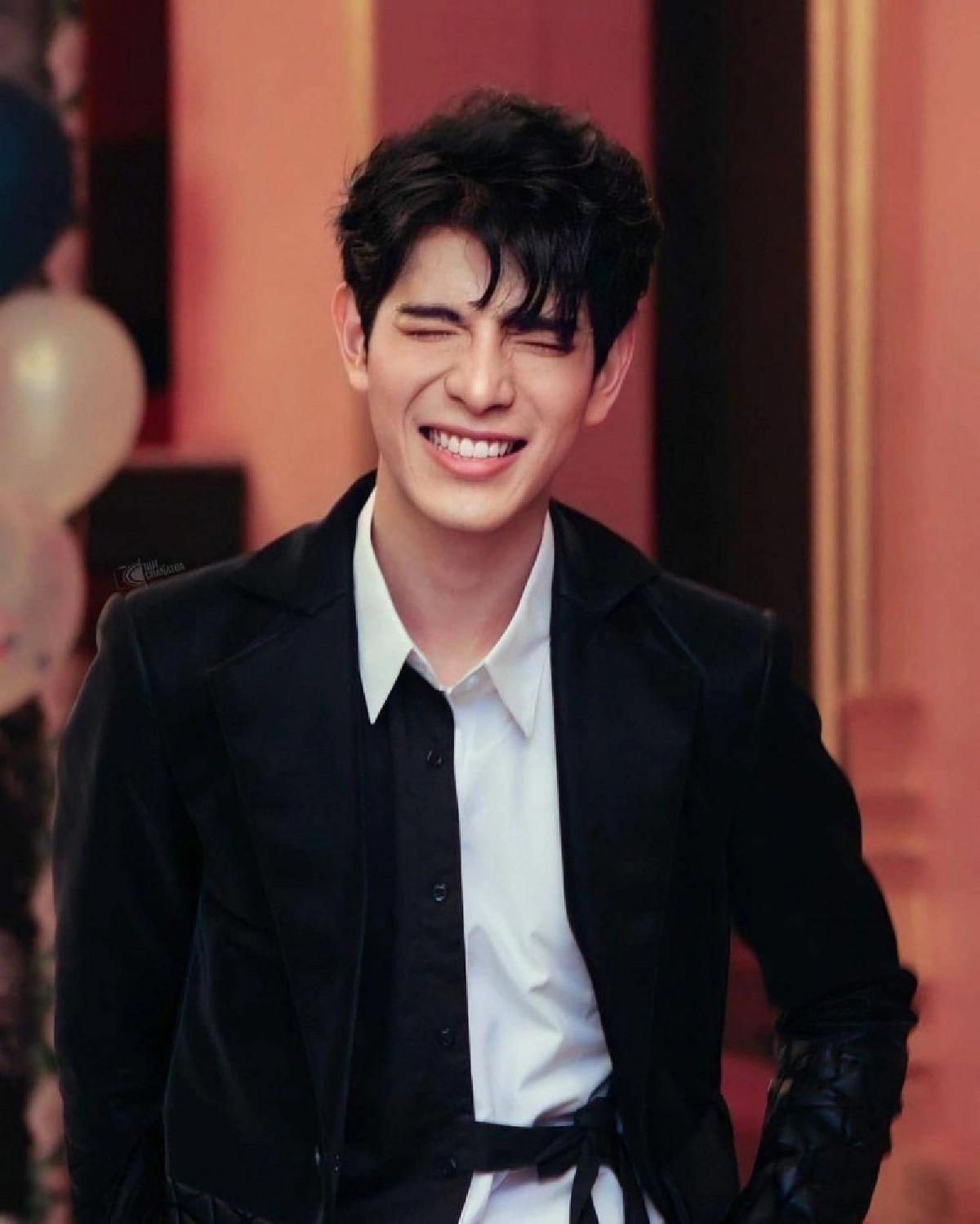 "ตี๋มายด์ จิณณะ"ผนึกกำลังแฟนคลับส่งมอบกำลังใจให้ทีมแพทย์