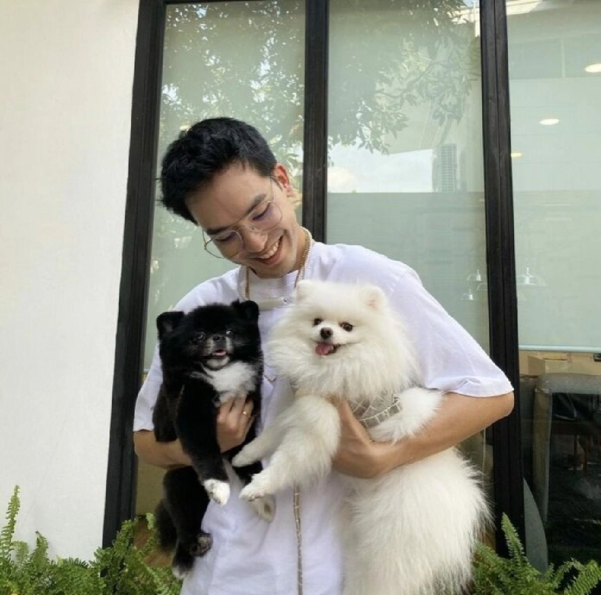 สวนกระแสโควิด "ท็อป ณัฐเศรษฐ์" เปิดรับพนักงานโรงงาน และ office หลายตำแหน่ง