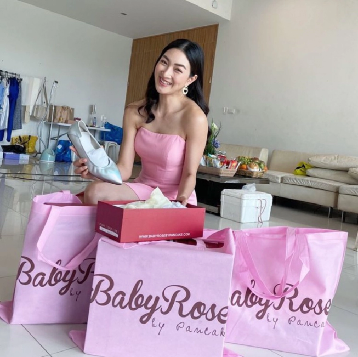 เปิดใจ "แพนเค้ก" ใช้ชีวิตวิถีใหม่ยุคโควิด พร้อมปรับตัวทำธุรกิจแบบออนไลน์