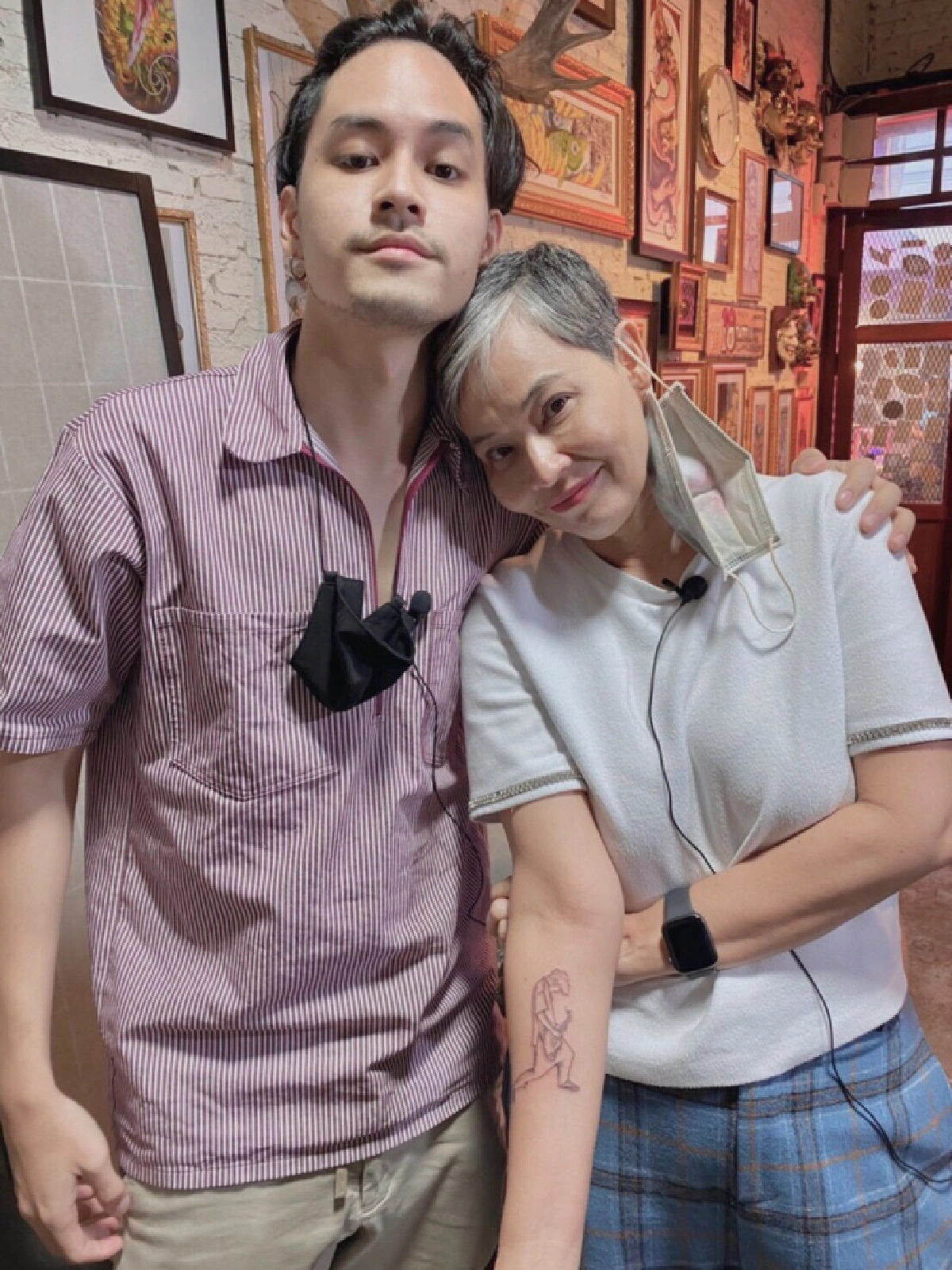 เก้า จิรายุ และ แม่ก้อย แบ่งปันน้ำใจ ให้ผู้เดือดร้อนจากโควิด