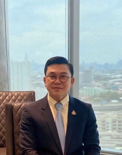 ตีเมืองจันท์ 'ยุคล' คืนรัง ซบค่าย 'หมอตี๋'