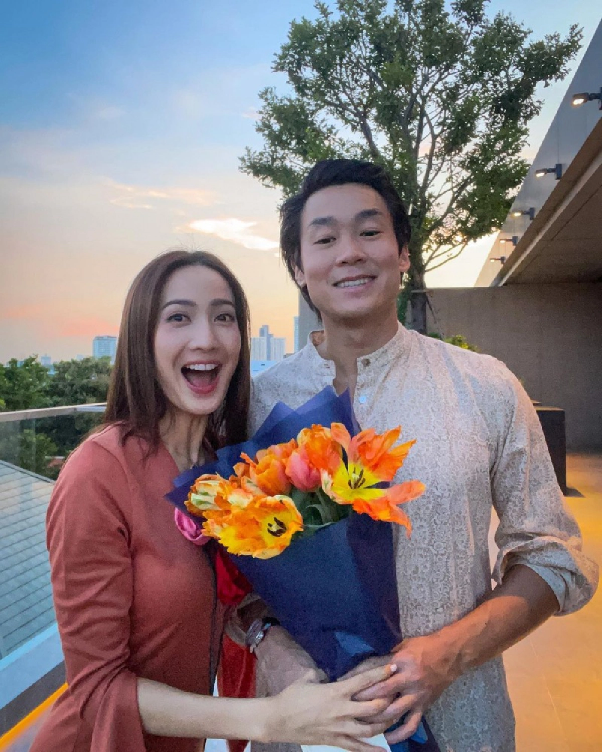 "ไฮโซณัย ประณัย" โพสต์รูปคู่ "แต้ว ณฐพร" ฉลองครบรอบรัก 1 ปี 