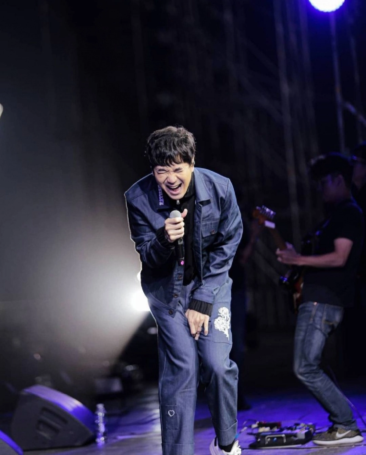 อีกหนึ่งน้ำใจ "แสตมป์ อภิวัชร์" ช่วยโรงพยาบาล #สู้โควิด19