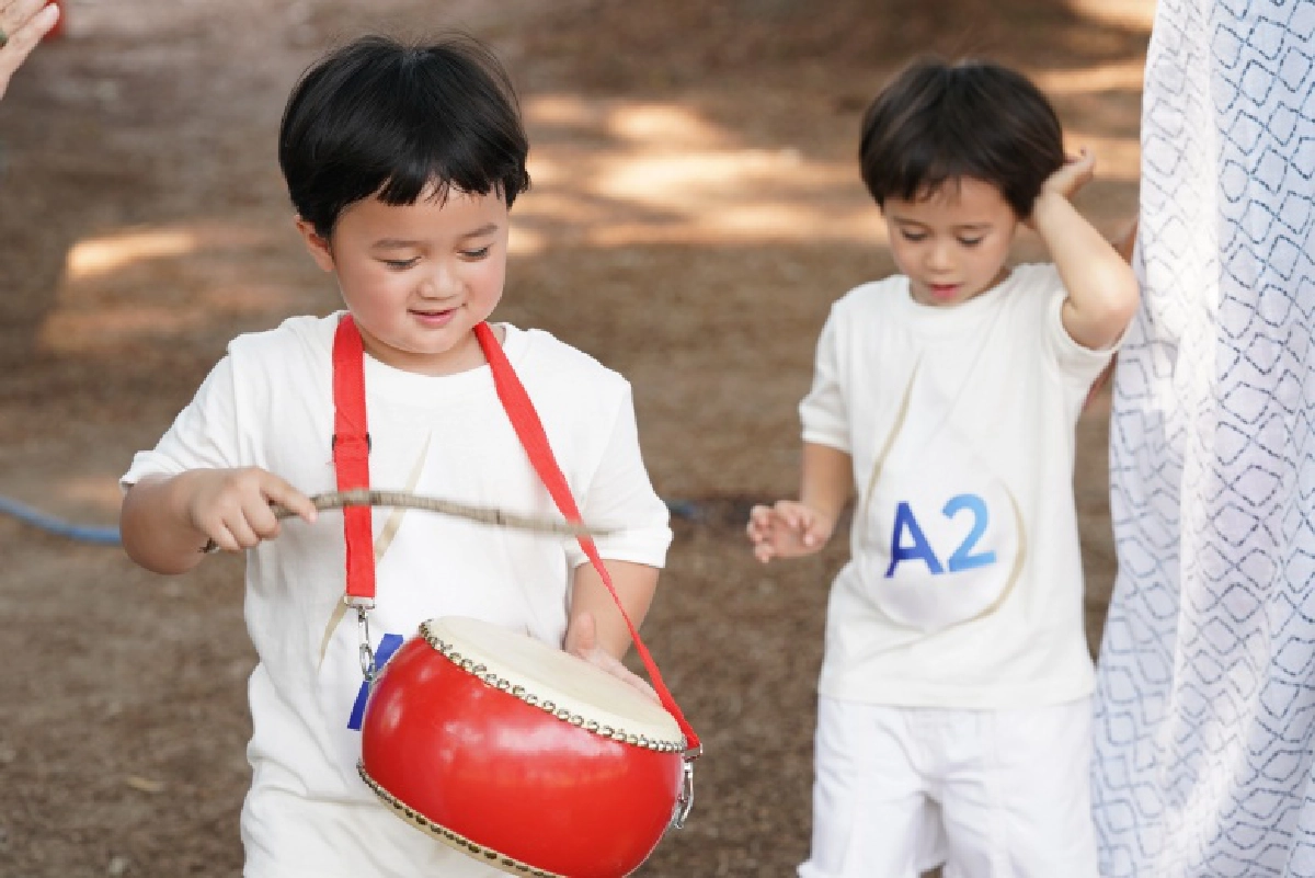 เก่งใช่ย่อย "สายฟ้า-พายุ" อวดเบื้องหลังในชุดมาสคอตหยดนม งานนี้ "แม่ชม" สุดแฮปปี้