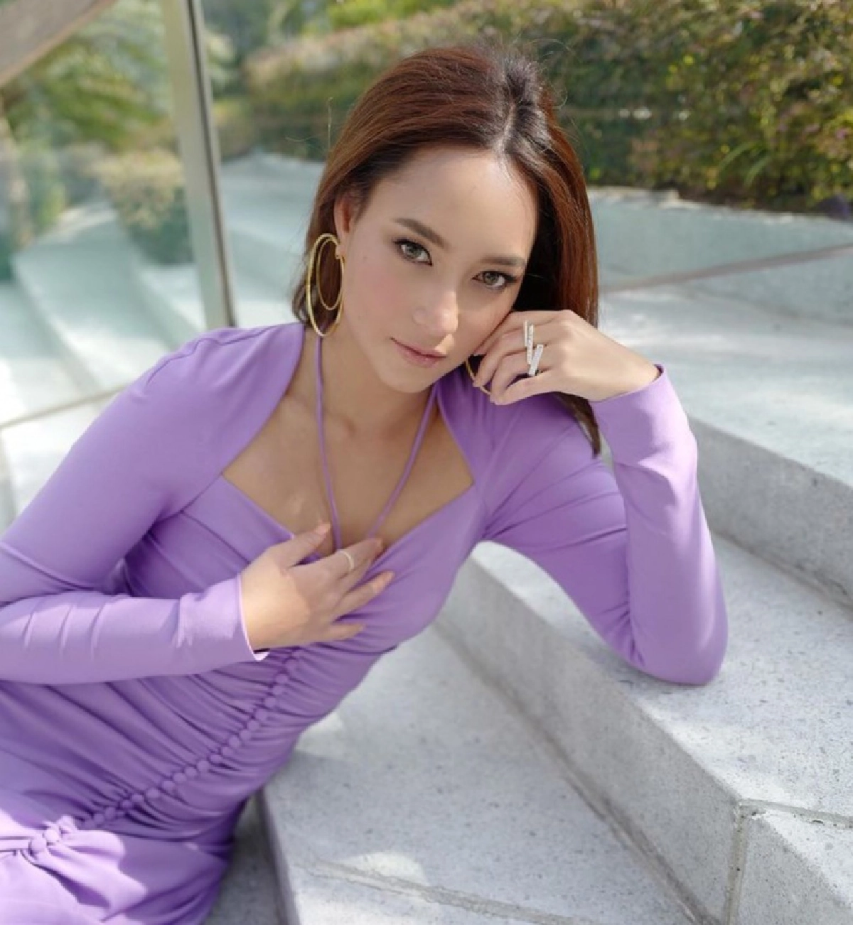 โซเชียลระอุ "บี น้ำทิพย์" ทัวร์ลงหนัก  หลังโพสต์เลือกฉีด"ซิโนแวค"