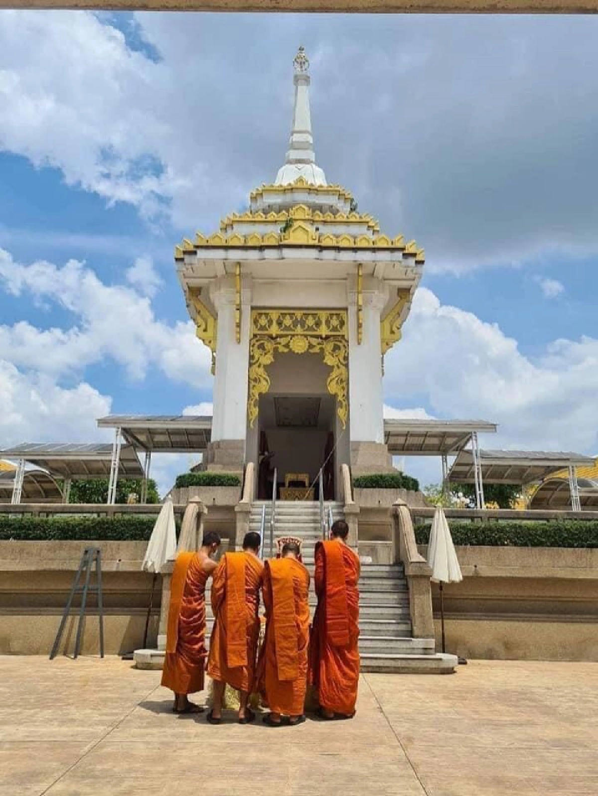 สุดเศร้า "อาจารย์ตุ้ย ศุภวัฒน์" ลูกชาย "ล้อต๊อก" เสียชีวิตหลังหายป่วยโควิดเพียง 1 วัน