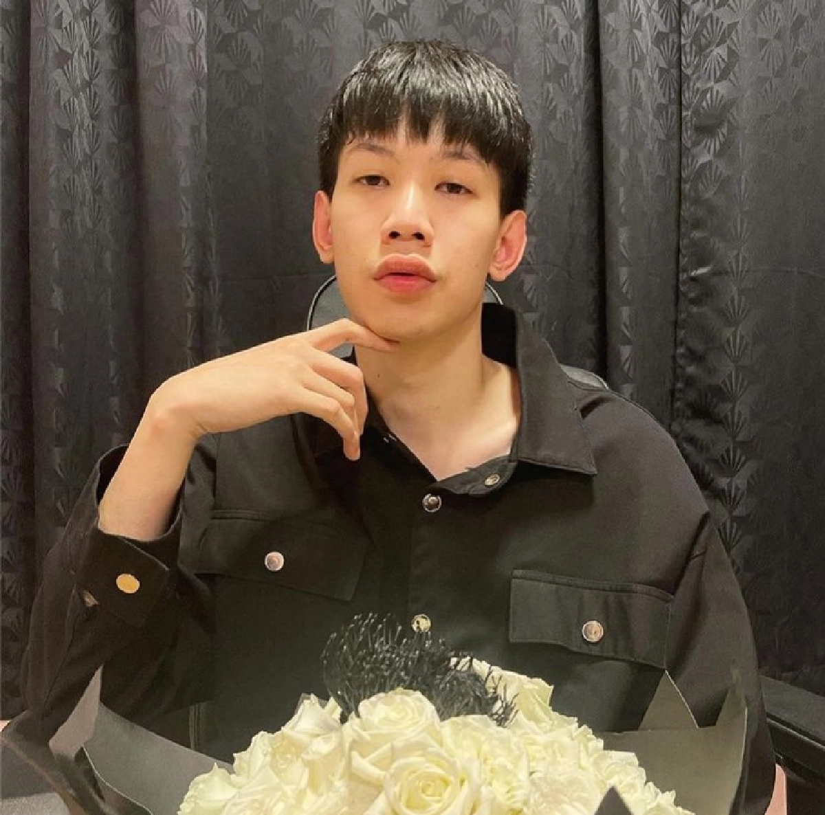 โพสต์แซ่บ "เลซี่ ร็อคซี่" ร่ายยาวปมฉีดวัคซีนกันโควิด19 ไม่หวั่นเจอดราม่า