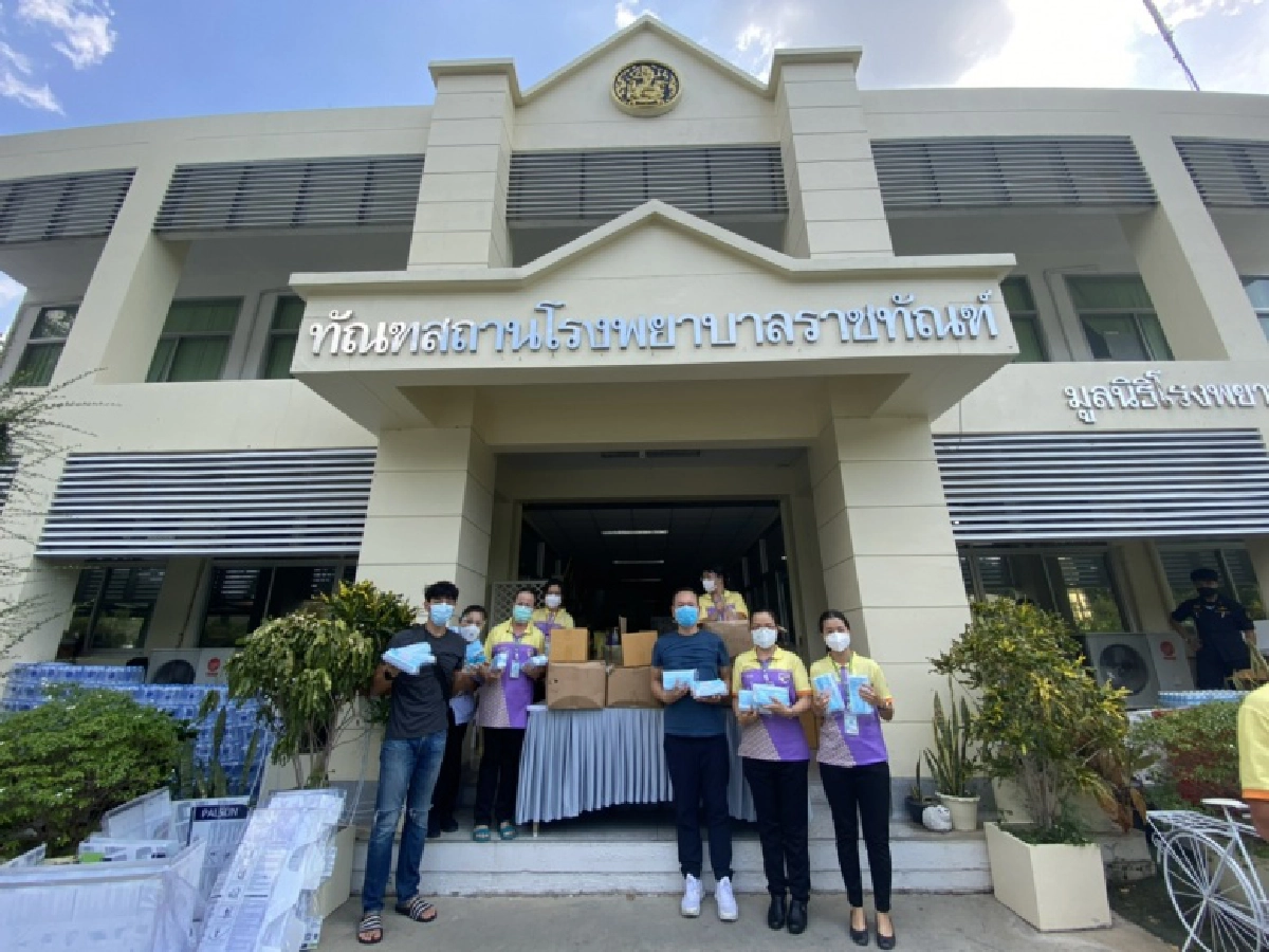  "อาร์ต พศุตม์" เดินหน้าลงพื้นที่ บริจาคแมสก์-แอลกอฮอลล์ หยุดเชื้อโควิดในเรือนจำ