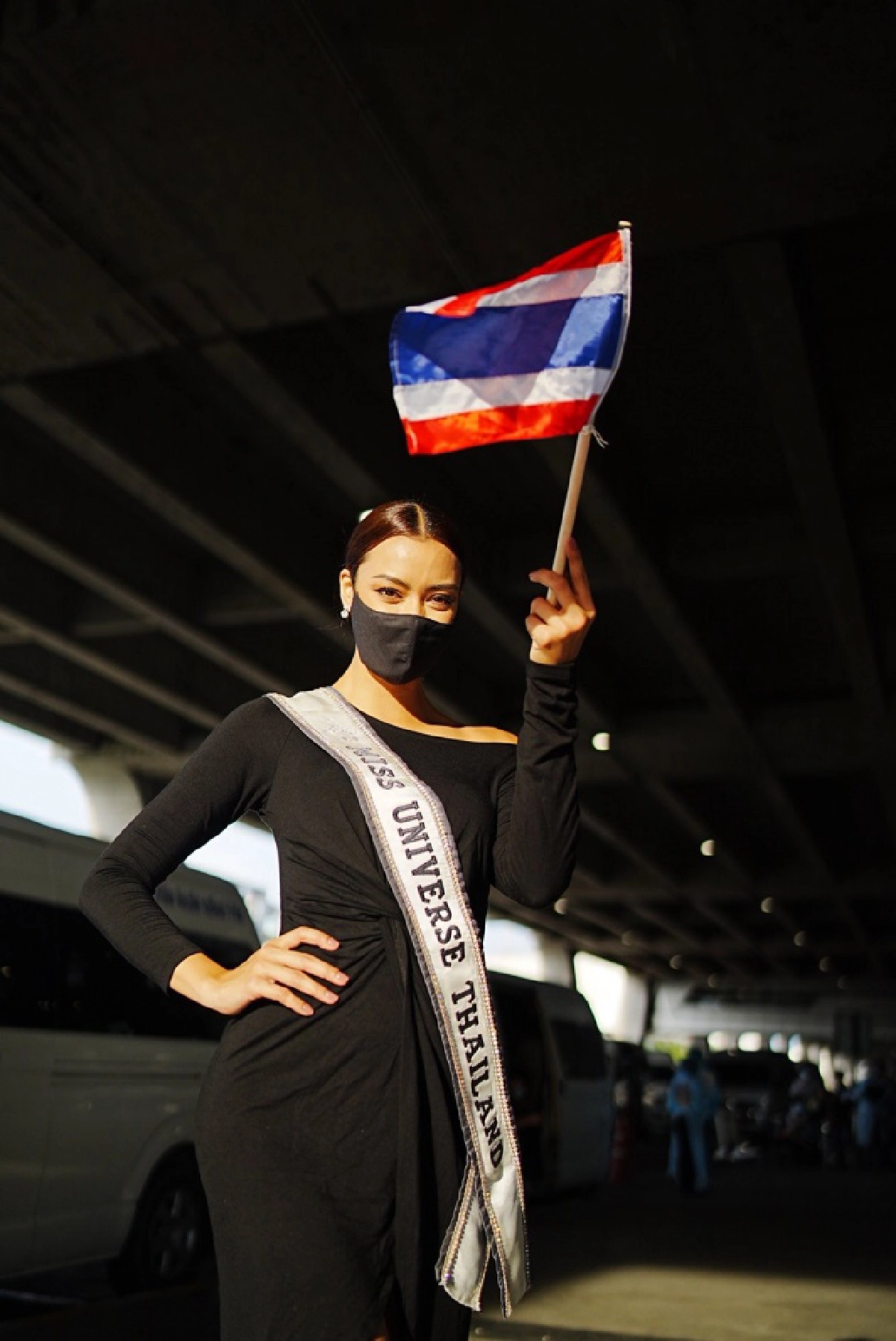ชมภาพชุด "อแมนด้า" ในลุคสวยสง่าต้อนรับกลับบ้าน