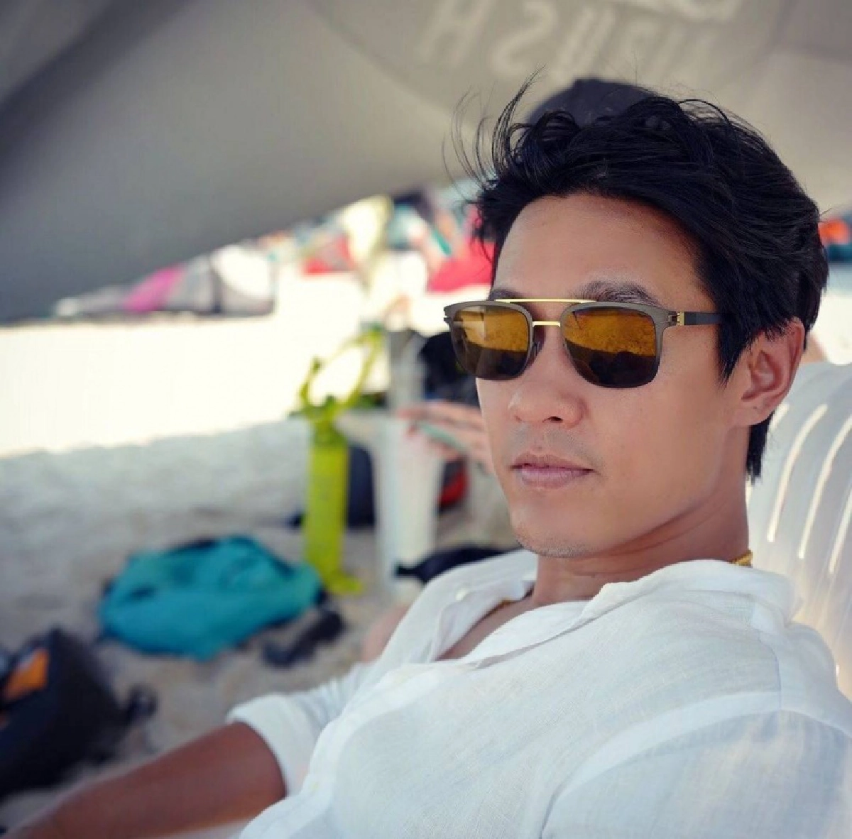 "ฟลุค ชลัคร" เคลื่อนไหวพร้อมประโยคเด็ด หลังถูกโยงเป็นรักครั้งใหม่ "บี น้ำทิพย์"