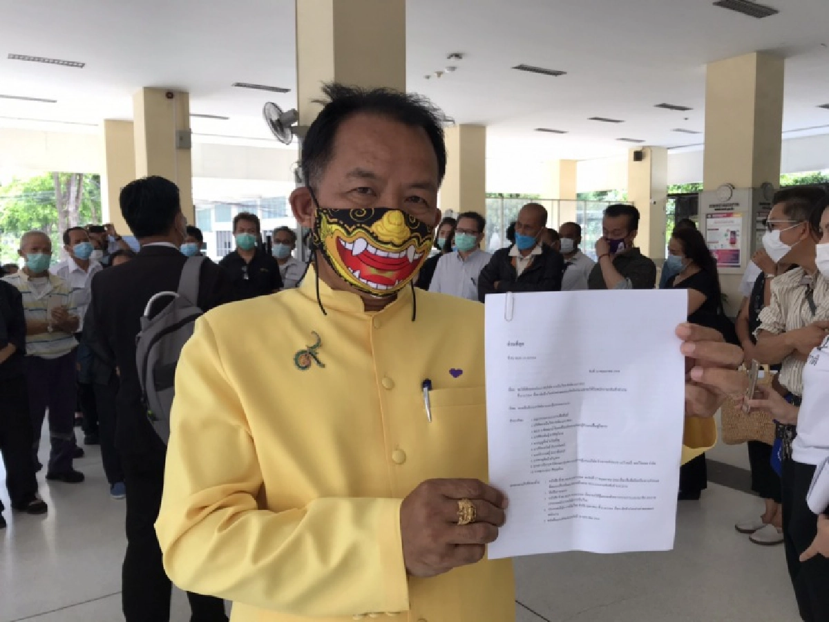 "ศรีสุวรรณ" นำสหภาพการบินไทยร้อง กท.แรงงานระงับคำสั่งเลิกจ้าง 508 พนักงาน