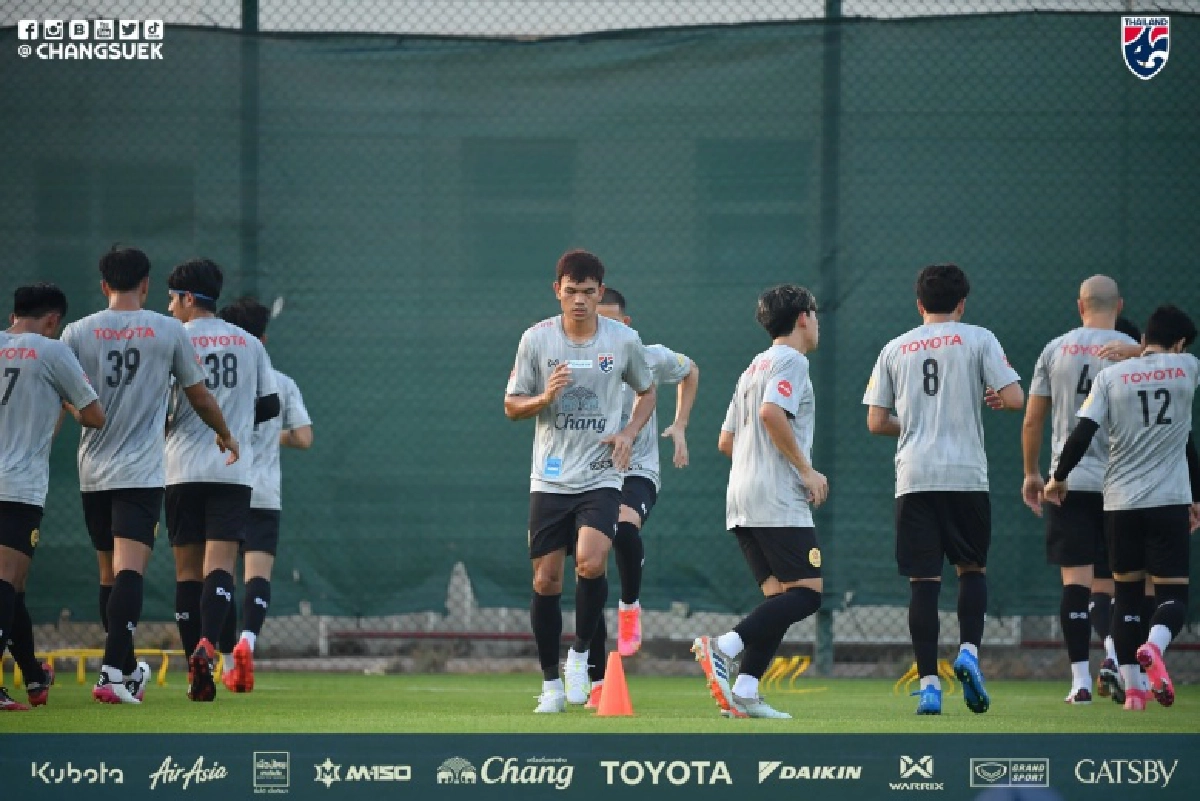 ช้างศึกซ้อมต่อเนื่อง รอ"เจ"ชนาธิป-ธนวัฒน์ สมทบ  อุ่นเครื่องนัดแรกพบโอมาน 