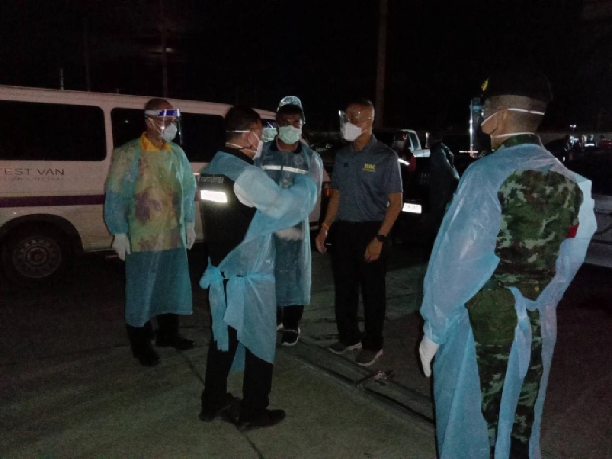 ผู้ป่วยโควิด-19  เขาย้อย เพชรบุรี  พยายามหลบหนี รพ.สนาม  