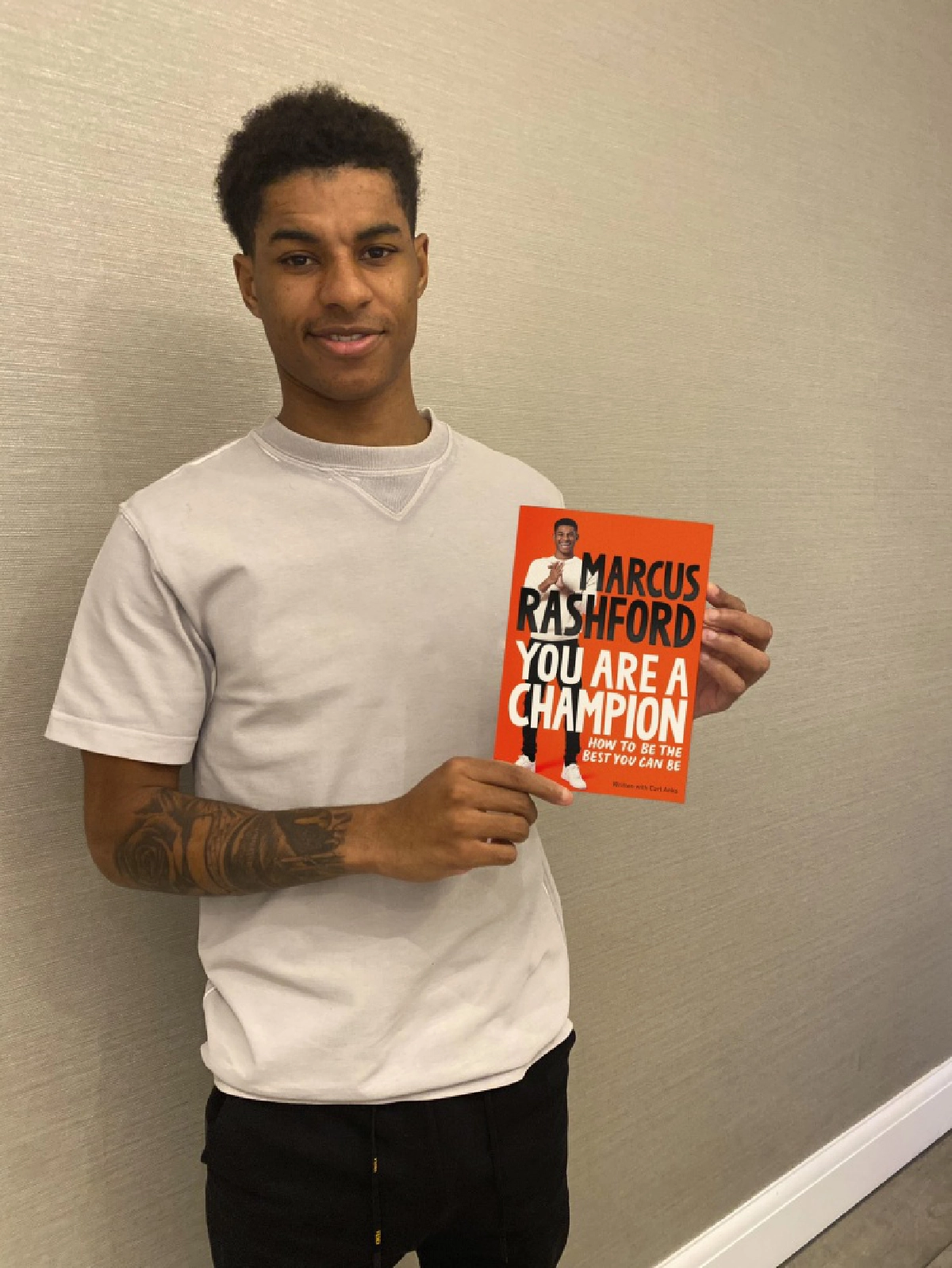 'โอบามา'ออกปากชมความสำเร็จซูเปอร์สตาร์แมนยูฯ-ทีมชาติอังกฤษ 