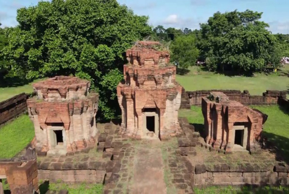 ทับหลังปราสาทหนองหงส์และปราสาทเขาโล้น อายุกว่า 1,000 ปี ถูกโจรกรรมไป 50 ปี เดินทางกลับถึงประเทศไทยแล้ว