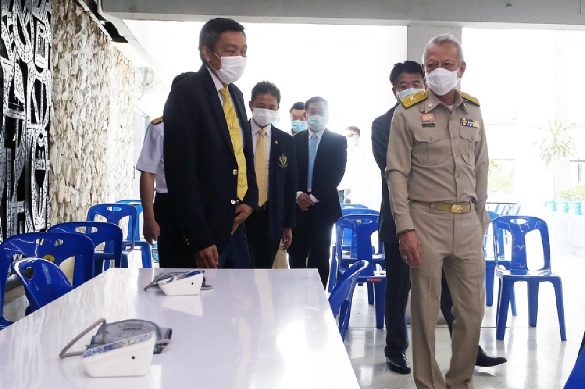 กระทรวงสาธารณสุขเปิดทางกกท. ตั้งศูนย์ฉีดวัคซีนโควิด-19 นอกโรงพยาบาล