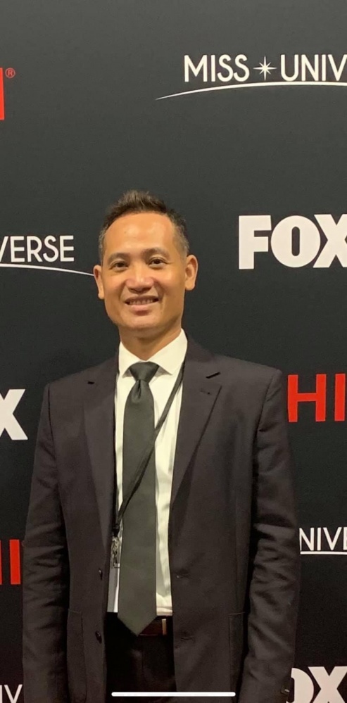 'คริสติน่า' บ่จบ  จักรวาลลาวเปลี่ยน