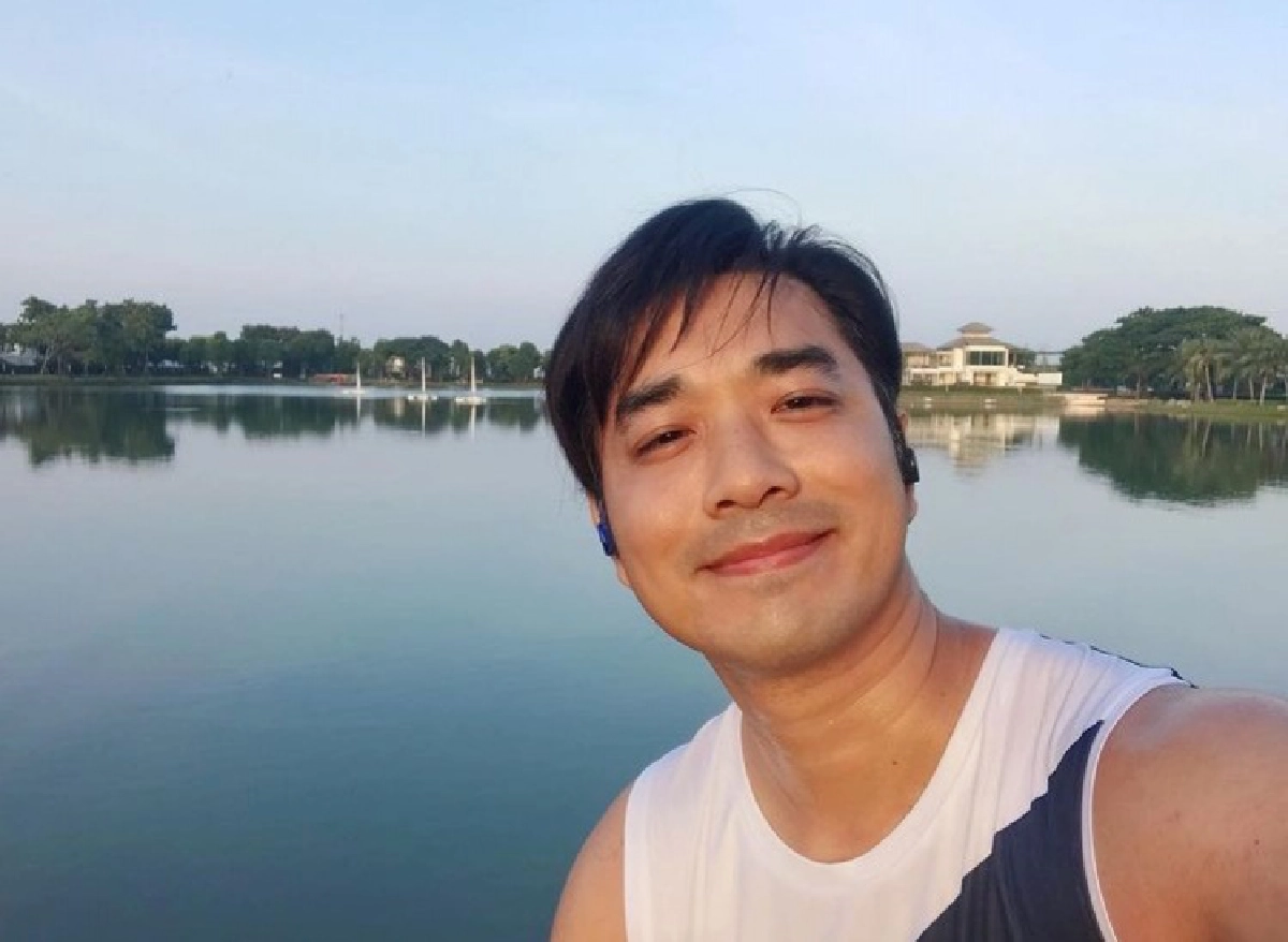 "เจมส์ เรืองศักดิ์"  โพสต์ข้อความในใจ 23 ปี เพิ่งเคยเห็นตัวจริง