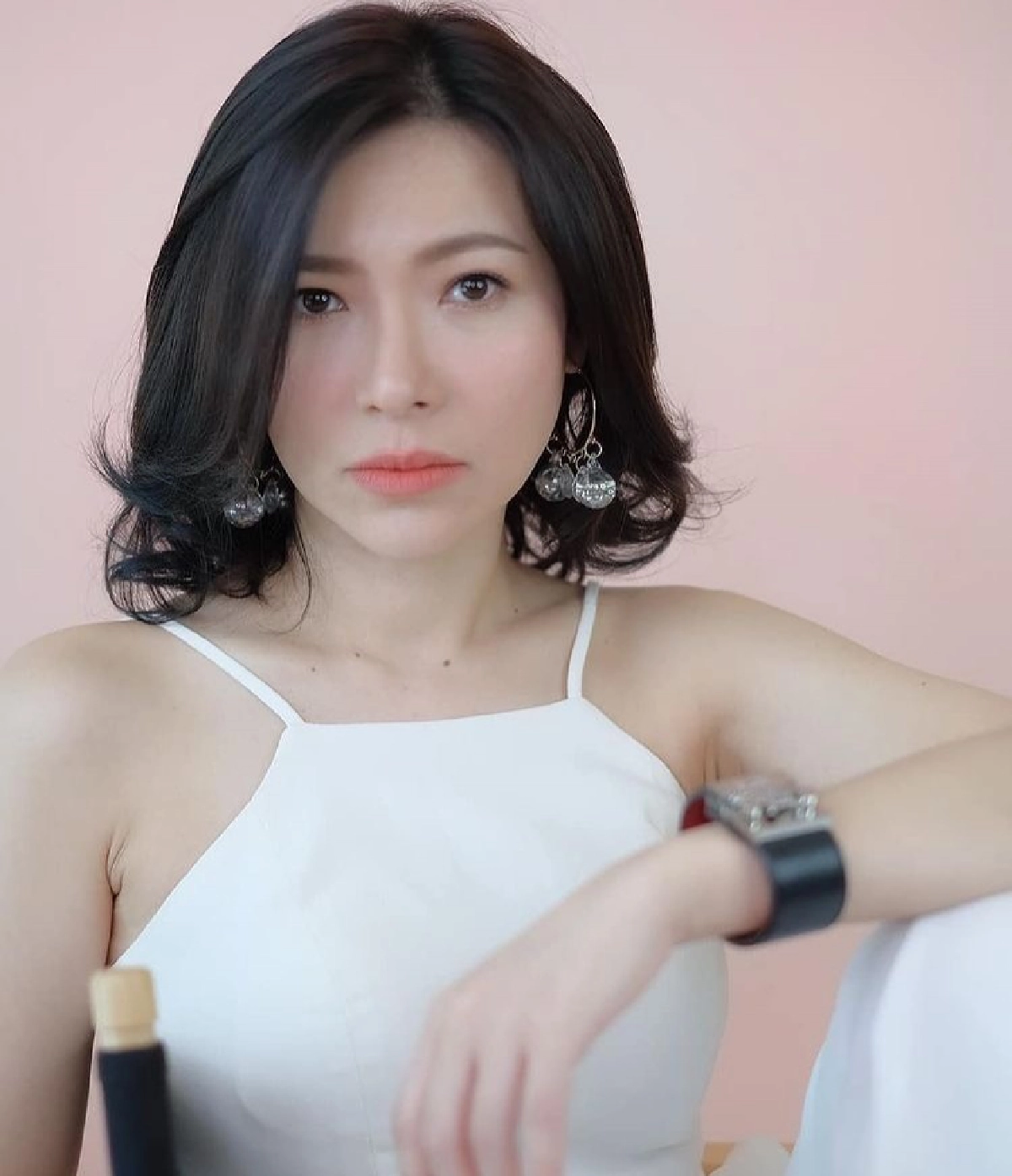 "ต้นหอม ศกุนตลา" โพสต์ถาม ไม่มีจะกินสำคัญกว่าชุดนักเรียน ช่วยเห็นใจผู้ปกครองด้วย