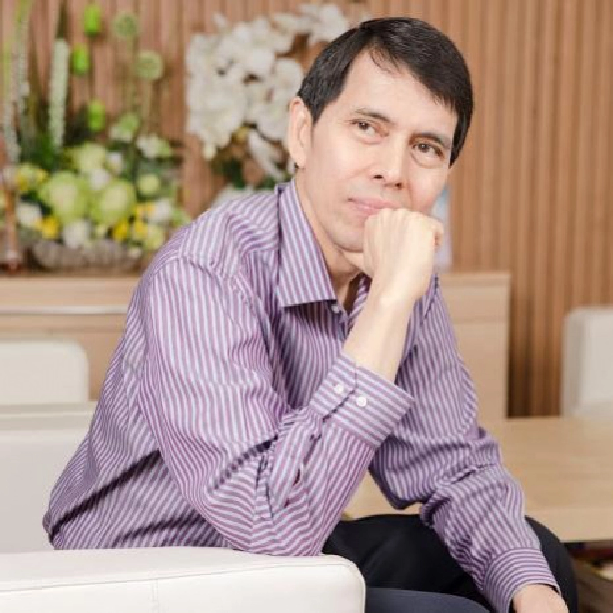 "หมอนิธิ"โพสต์ อย่าเอาการเมืองมาทำให้คนตาย แจงชัด"วัคซีนตัวเลือก"ประชาชนไม่ต้องจ่าย
