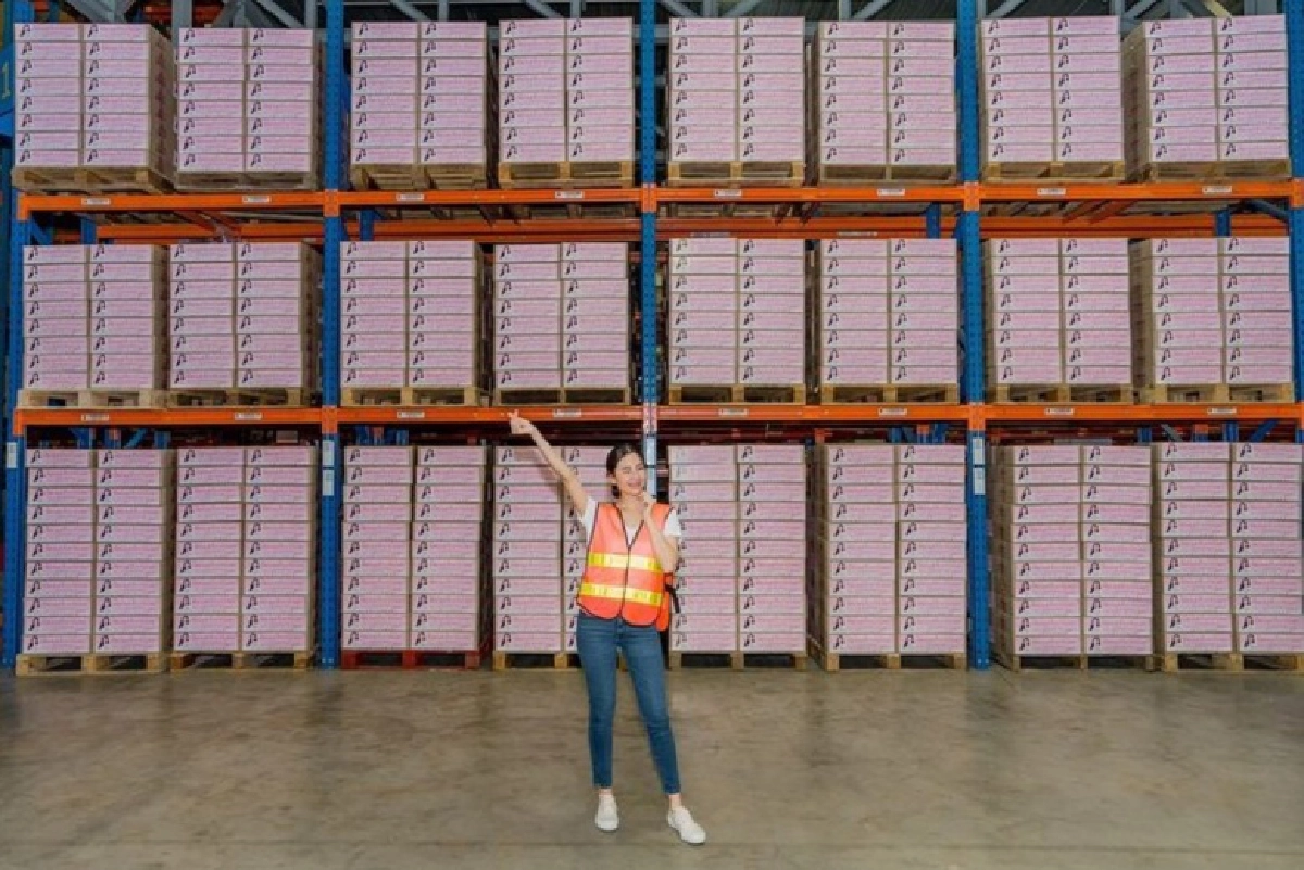 สวยใจบุญ "เบลล่า" มอบกล่องพลังใจ 2 หมื่นชุด ช่วยผู้เดือดร้อนจากพิษโควิด