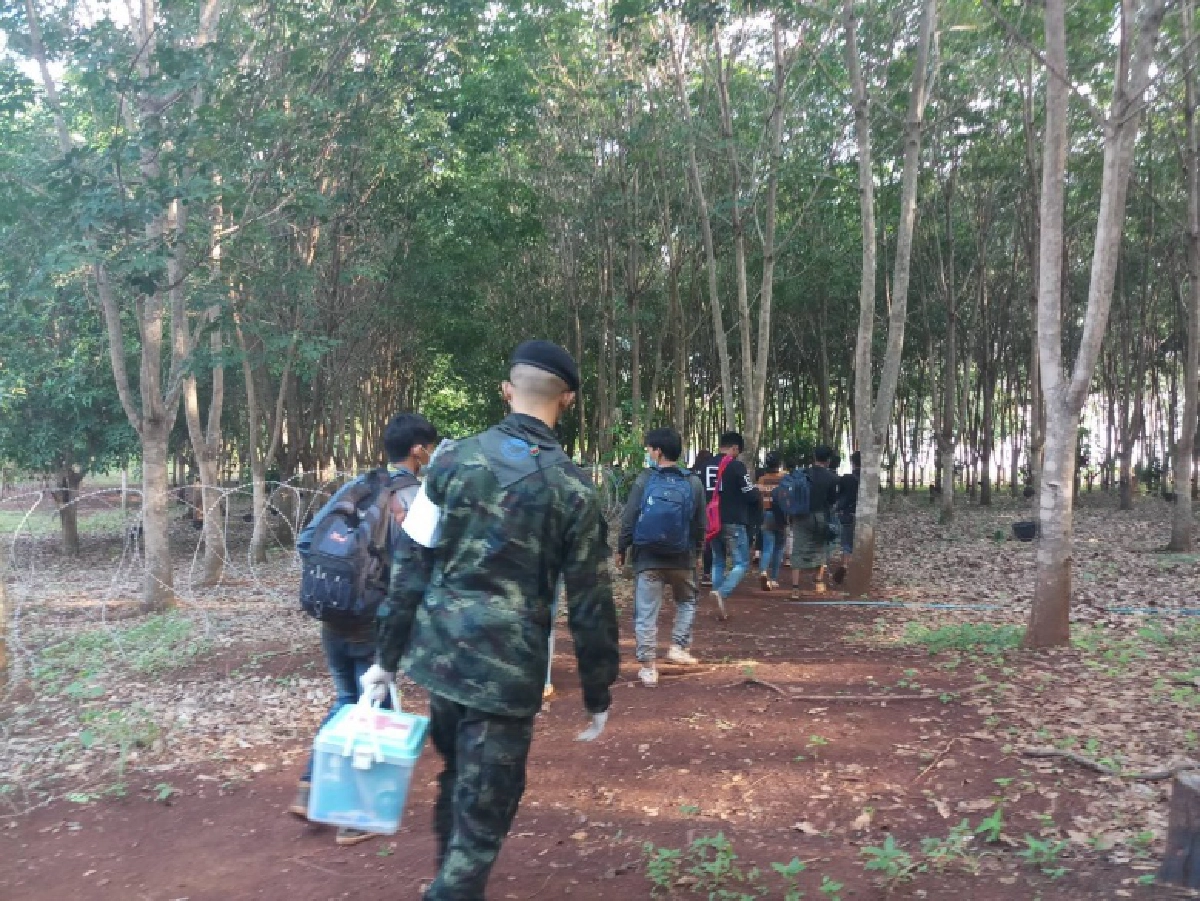 จับ 20 ต่างด้าวลอบข้ามแดน