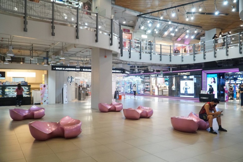 "หญิงหน่อย" ชี้ "สยาม" เงียบสุดสุด วอน รบ.เร่งจบปัญหาโควิด-19 ก่อนร้านค้าจะหมดลมหายใจ