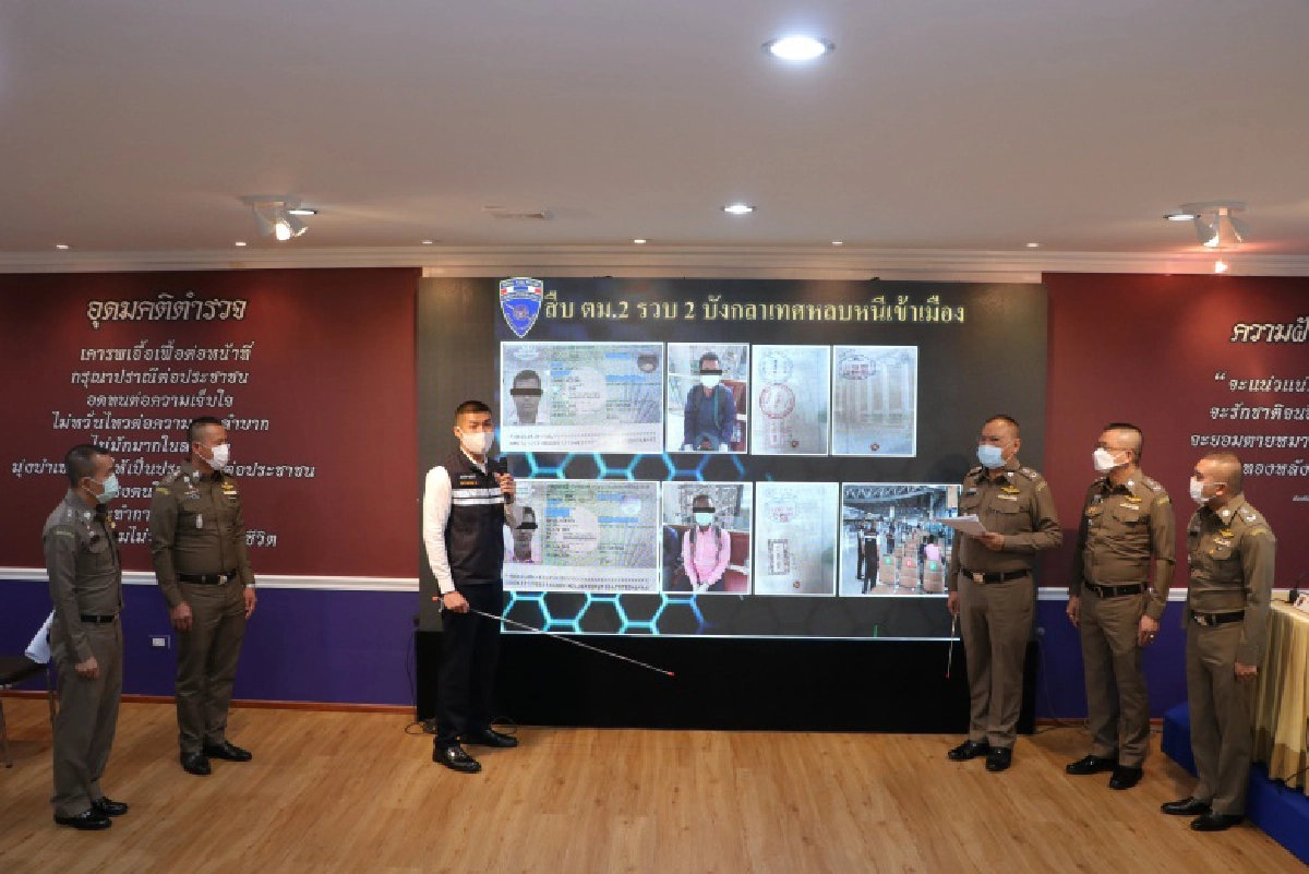 ว่าแล้วมีพิรุธ .. 2 หนุ่มบังกลาเทศ ลอบเข้าไทย เจอรวบคาสุวรรณภูมิ