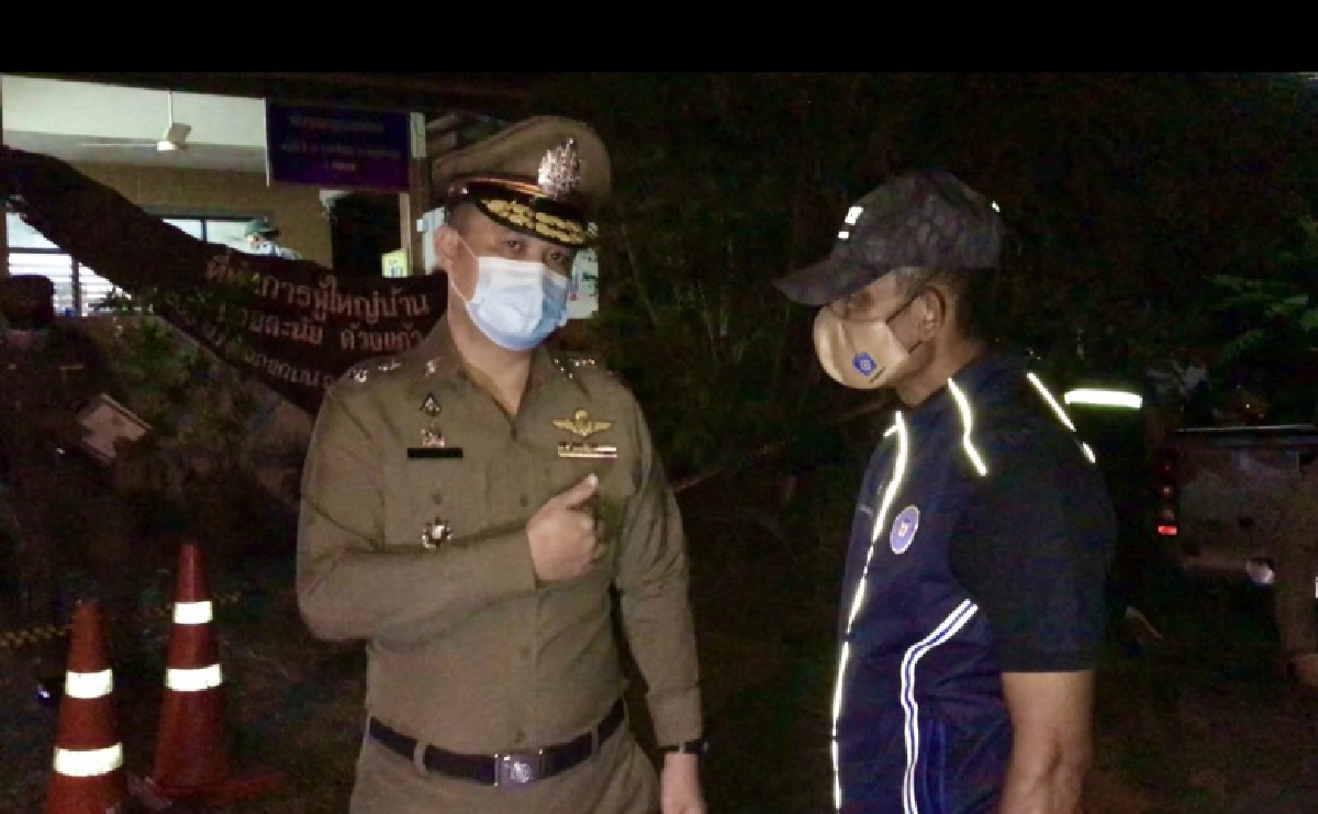 ยกมือไหว้ก่อนชัก 9 มม. ซัลโวผู้ใหญ่บ้าน ตร.ตั้ง 3 ประเด็นสอบ