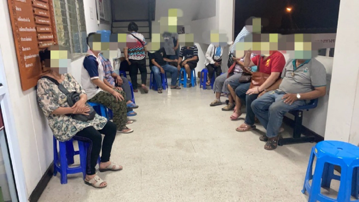 ตำรวจเชียงใหม่ บุกจับ 13 นักพนัน สุมหัวเล่นไฮโลไม่หวั่นโควิด-19 