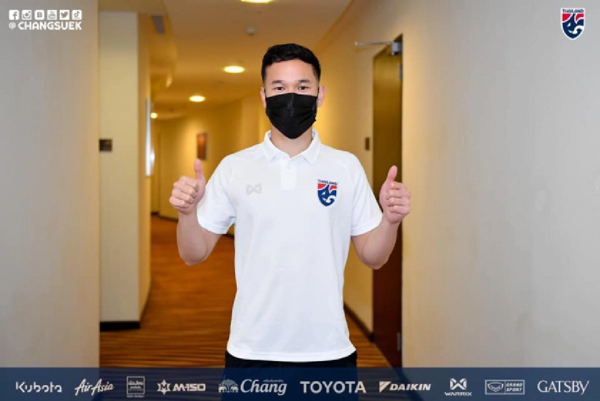 'เจ'- ชนาธิป ยกนิ้ว ธนวัฒน์ ซึ้งจิตถาวร  โชว์ฟอร์มแจ่มเกมดวลอินโดฯ