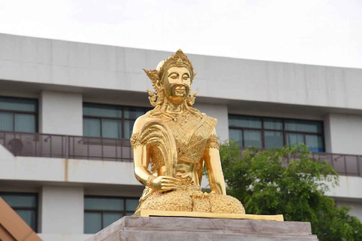 กรมการข้าว มอบโชค เป็นขวัญกำลังใจ ผู้เข้าร่วมงานวันข้าวและชาวนาฯ 